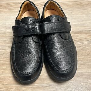Preloved men’s Dr.Comfort black shoes size 10 w . Velcro. Scott. Black pebble